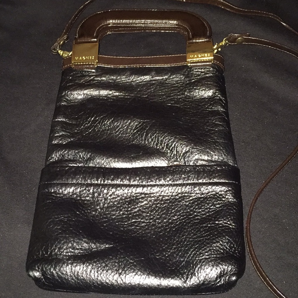 Magnes Sisters Black Bag